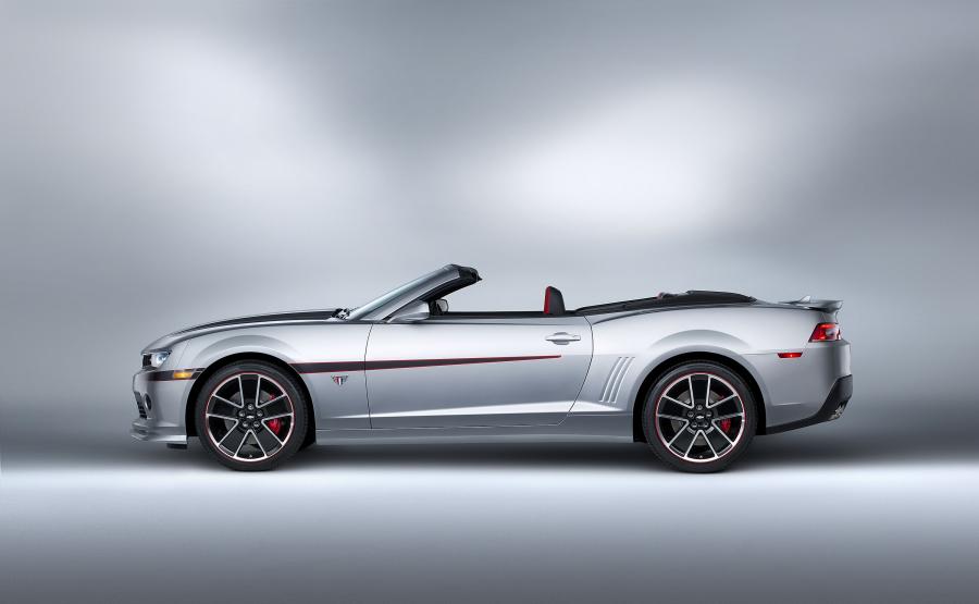  Chevrolet Camaro LT RS Convertible Commemorative Edition 2015 года  (фото 2 из 6)